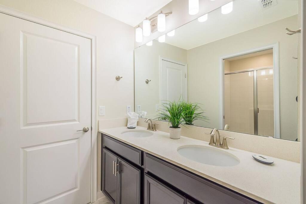 Luxury Villa Inside Storey Lake, Kissimmee - No Extra Fees Luaran gambar